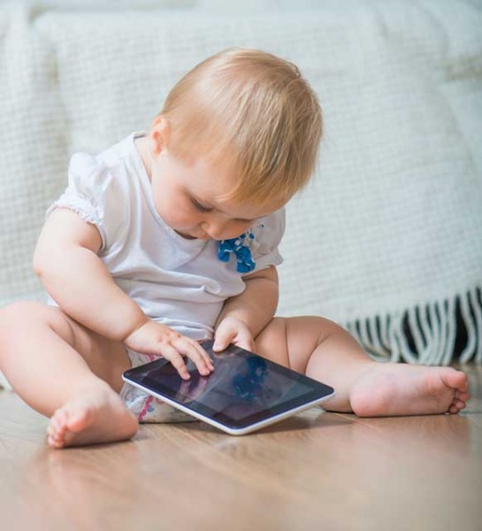 Bebeklerde Elektronik Kullanımı ve Eğitici Oyuncaklar