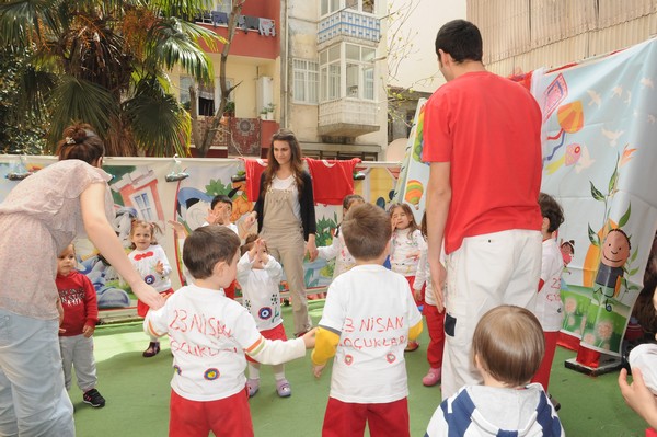 23 Nisan Ulusal Egemenlik ve Çocuk Bayramı